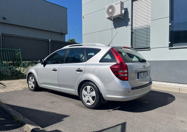 Kia Ceed cena 13400 przebieg: 219000, rok produkcji 2008 z Knurów małe 22